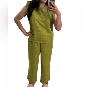 Chic Olive Women's 2 piece set